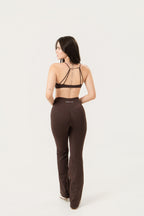 Calça Flare Contour | marrom