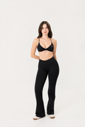 Calça Flare Contour | preta