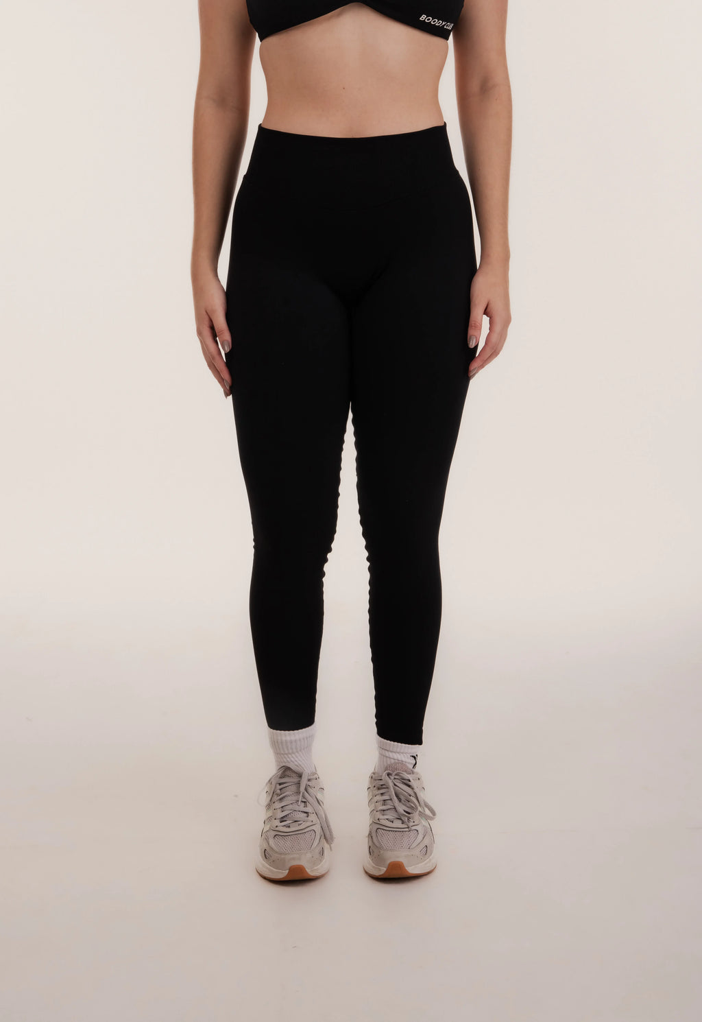 legging fitness seamless alta compressão, estilo gringo , 
lifting, empina bumbum na cor preto