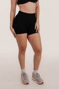 short fitness seamless alta compressão, estilo gringo ,  activewear,
lifting, empina bumbum na cor preto